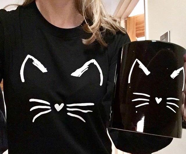 Cute Kitty Sweatshirt - Pawsome Couture